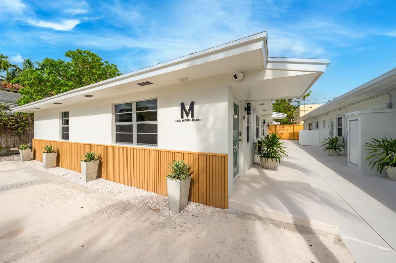 M Lake Worth Beach - Modern Villas Near West Palm Beach, Chic Retro Vibes, King Bed, Cozy Backyard, Bbq, Workspace, High-Speed Internet, Free Parking, 5 Minutes To Downtown & Beach Zewnętrze zdjęcie