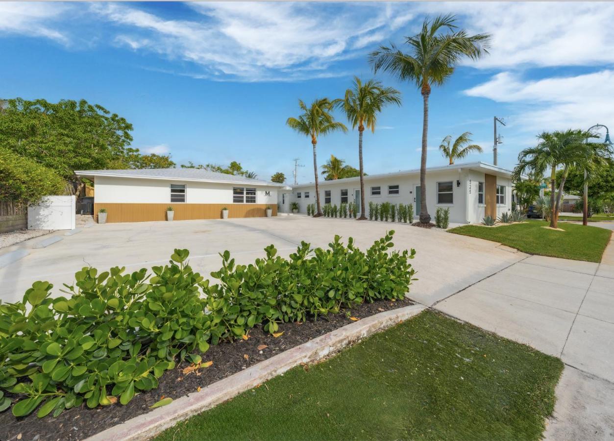 M Lake Worth Beach - Modern Villas Near West Palm Beach, Chic Retro Vibes, King Bed, Cozy Backyard, Bbq, Workspace, High-Speed Internet, Free Parking, 5 Minutes To Downtown & Beach Zewnętrze zdjęcie