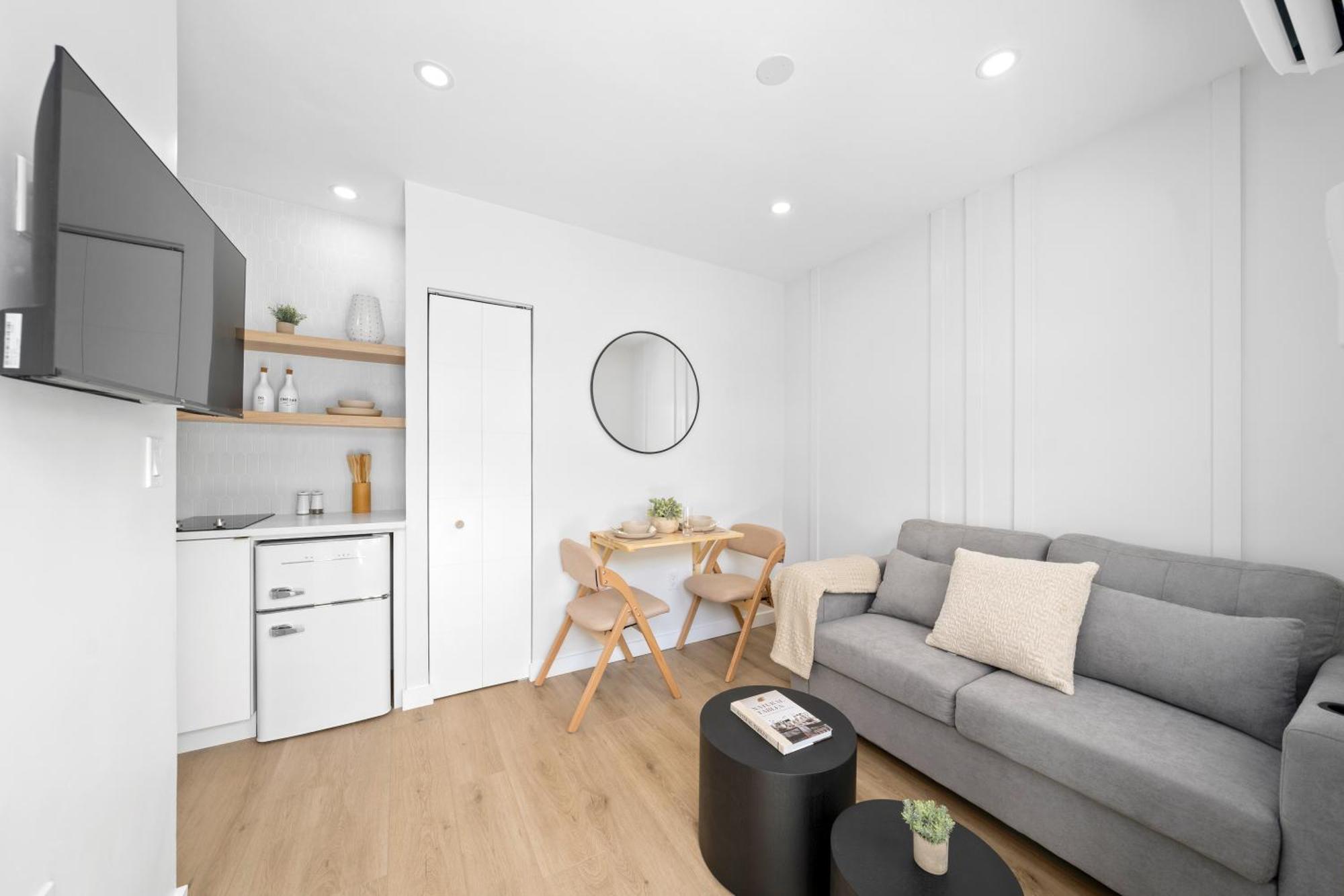 M Lake Worth Beach - Modern Villas Near West Palm Beach, Chic Retro Vibes, King Bed, Cozy Backyard, Bbq, Workspace, High-Speed Internet, Free Parking, 5 Minutes To Downtown & Beach Zewnętrze zdjęcie