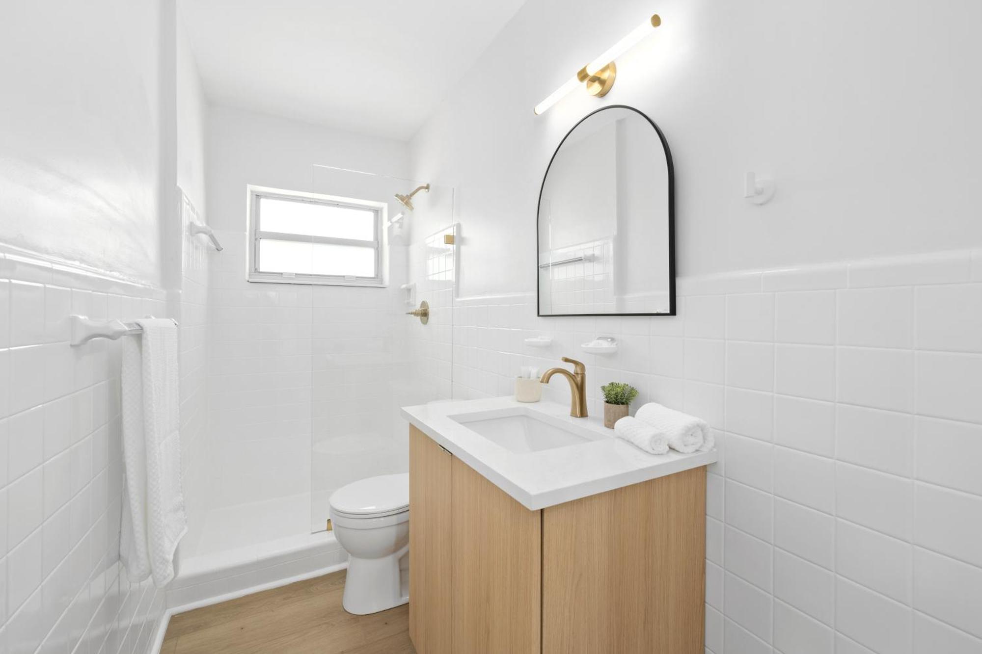 M Lake Worth Beach - Modern Villas Near West Palm Beach, Chic Retro Vibes, King Bed, Cozy Backyard, Bbq, Workspace, High-Speed Internet, Free Parking, 5 Minutes To Downtown & Beach Zewnętrze zdjęcie