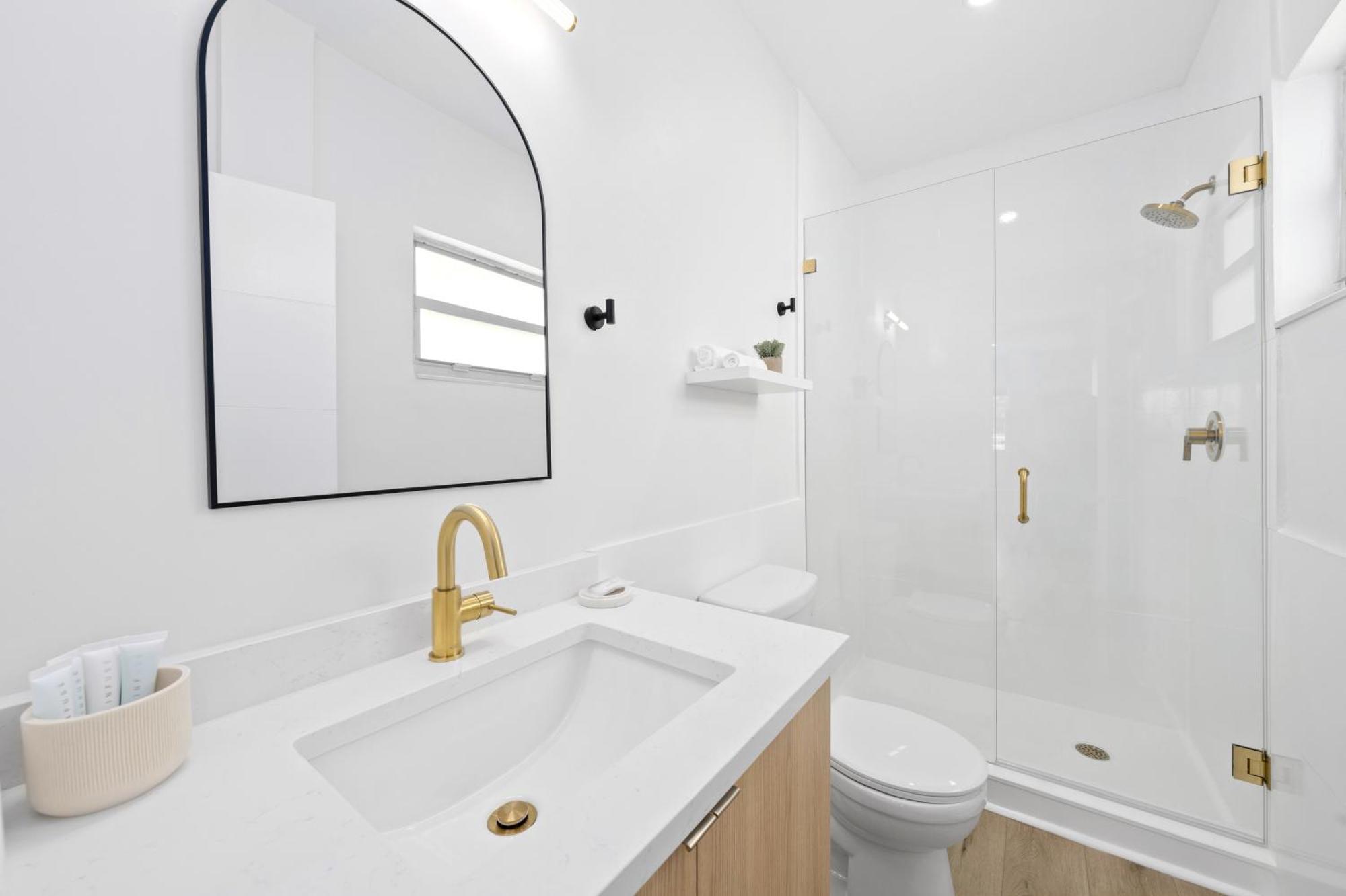 M Lake Worth Beach - Modern Villas Near West Palm Beach, Chic Retro Vibes, King Bed, Cozy Backyard, Bbq, Workspace, High-Speed Internet, Free Parking, 5 Minutes To Downtown & Beach Zewnętrze zdjęcie