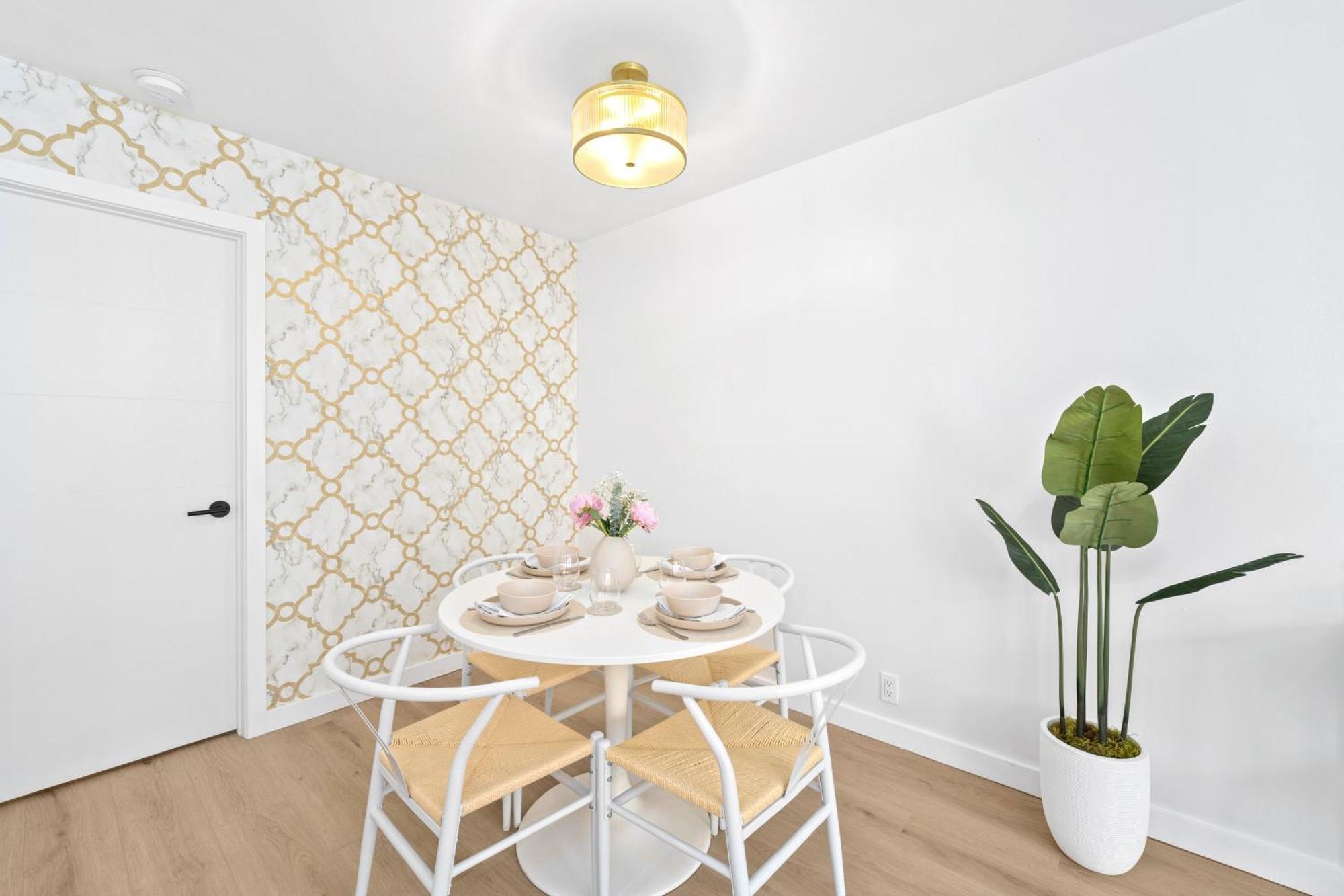 M Lake Worth Beach - Modern Villas Near West Palm Beach, Chic Retro Vibes, King Bed, Cozy Backyard, Bbq, Workspace, High-Speed Internet, Free Parking, 5 Minutes To Downtown & Beach Zewnętrze zdjęcie