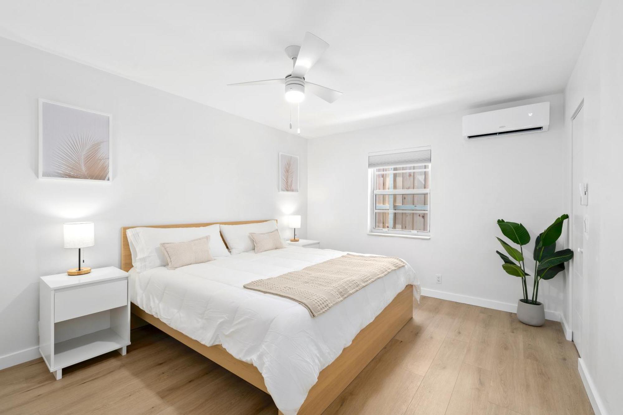 M Lake Worth Beach - Modern Villas Near West Palm Beach, Chic Retro Vibes, King Bed, Cozy Backyard, Bbq, Workspace, High-Speed Internet, Free Parking, 5 Minutes To Downtown & Beach Zewnętrze zdjęcie