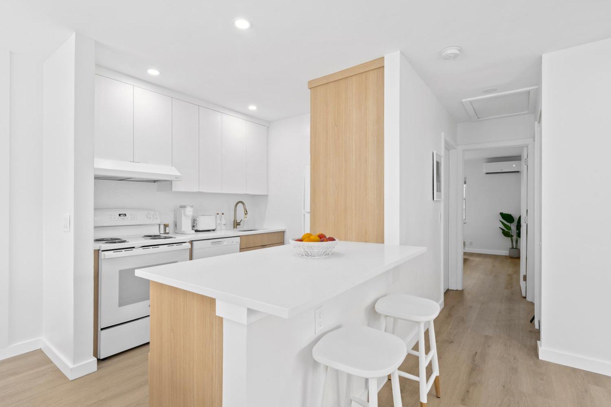 M Lake Worth Beach - Modern Villas Near West Palm Beach, Chic Retro Vibes, King Bed, Cozy Backyard, Bbq, Workspace, High-Speed Internet, Free Parking, 5 Minutes To Downtown & Beach Zewnętrze zdjęcie